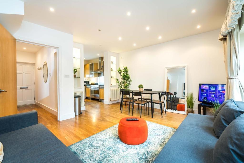 Apartament Goldhurst 3 Bedroom Flat *