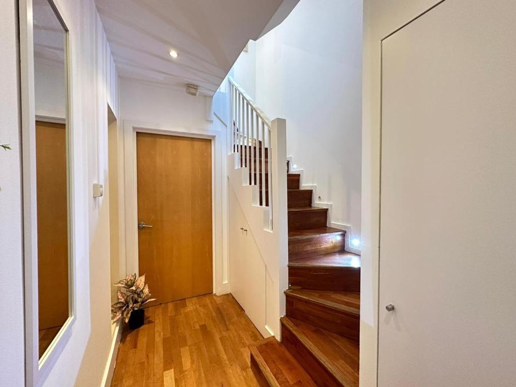 Goldhurst 3 Bedroom Flat Apartament
